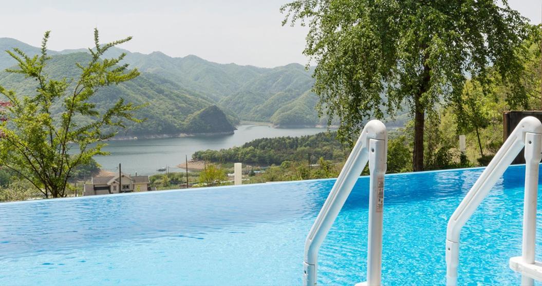 Penatess Pool Villa Chungju Exterior foto