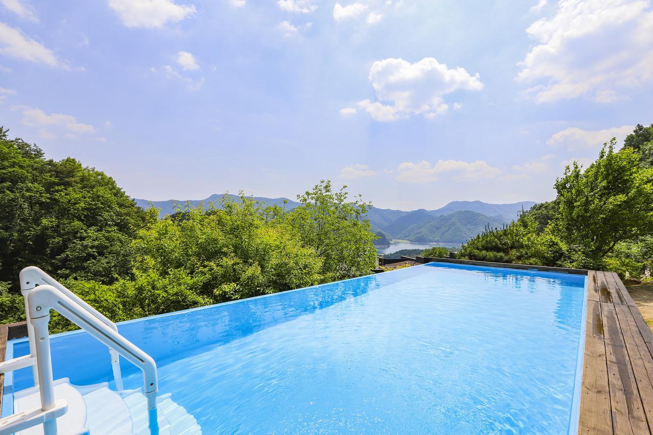 Penatess Pool Villa Chungju Exterior foto