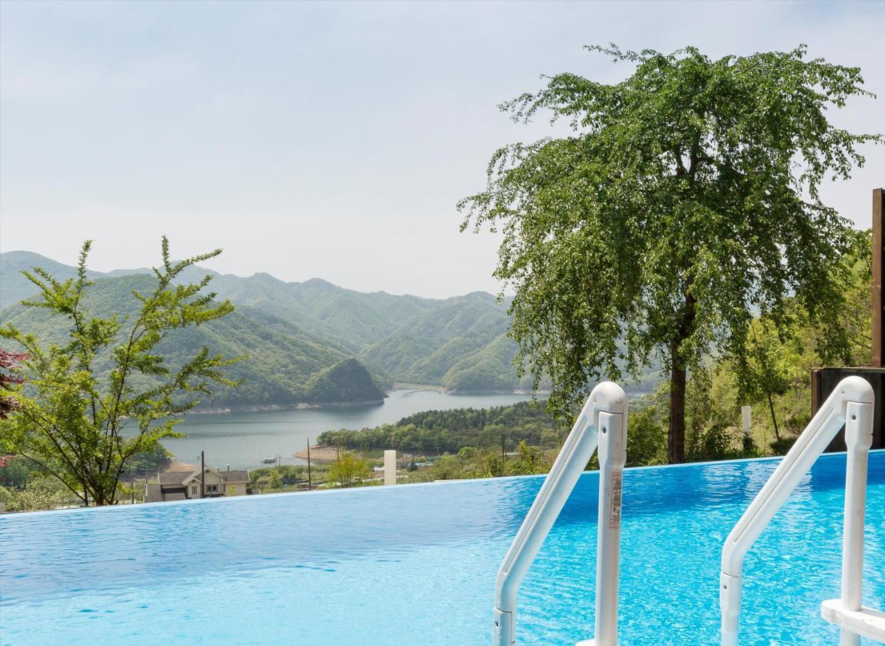 Penatess Pool Villa Chungju Exterior foto